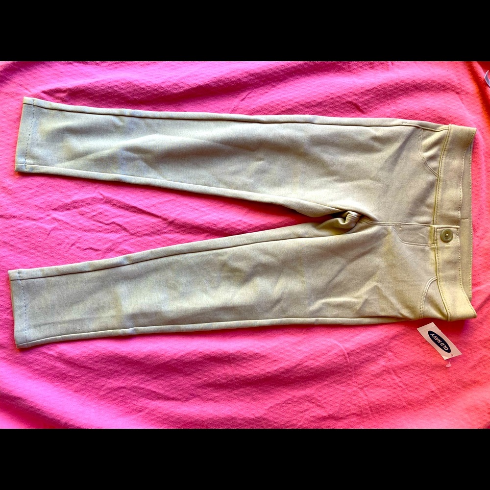 Old Navy pointe khaki pants